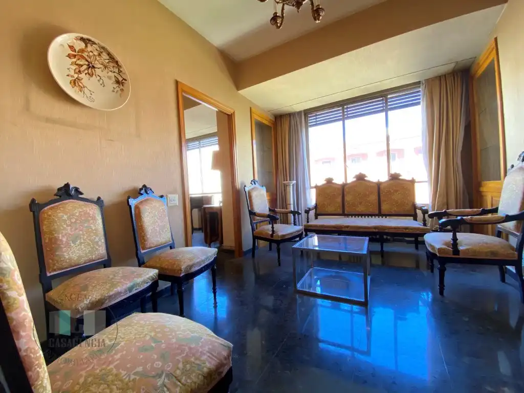 Piso en venta en Plaza Huerto Sogueros, Casco Histórico