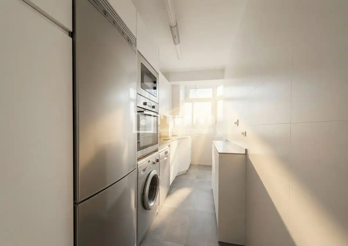 Kitchen of Flat for sale in Alcorcón  with Air Conditioner, Heating and Private garden