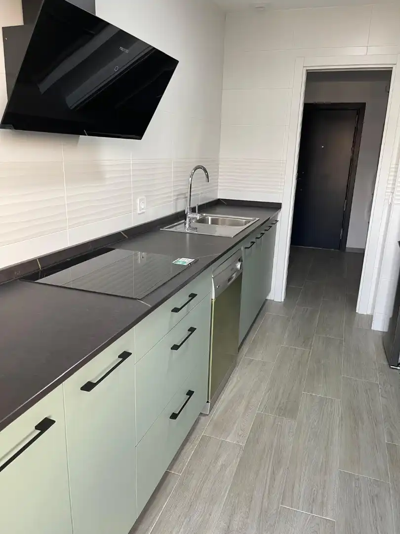 Küche von Wohnung zur Miete in La Rinconada mit Klimaanlage, Heizung und Terrasse