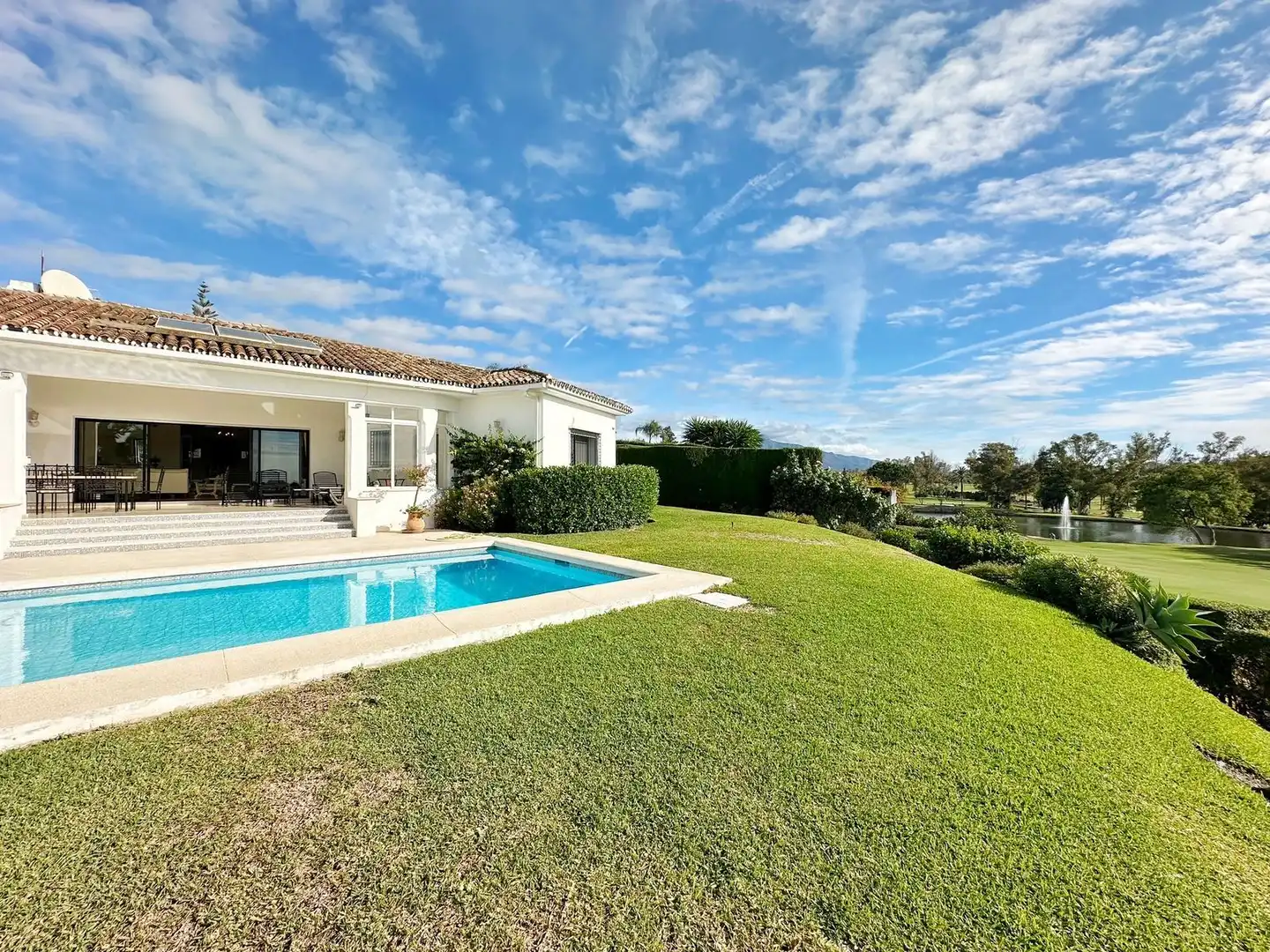 Jardín de Casa o chalet de alquiler en Estepona con Aire acondicionado, Jardín privado y Piscina