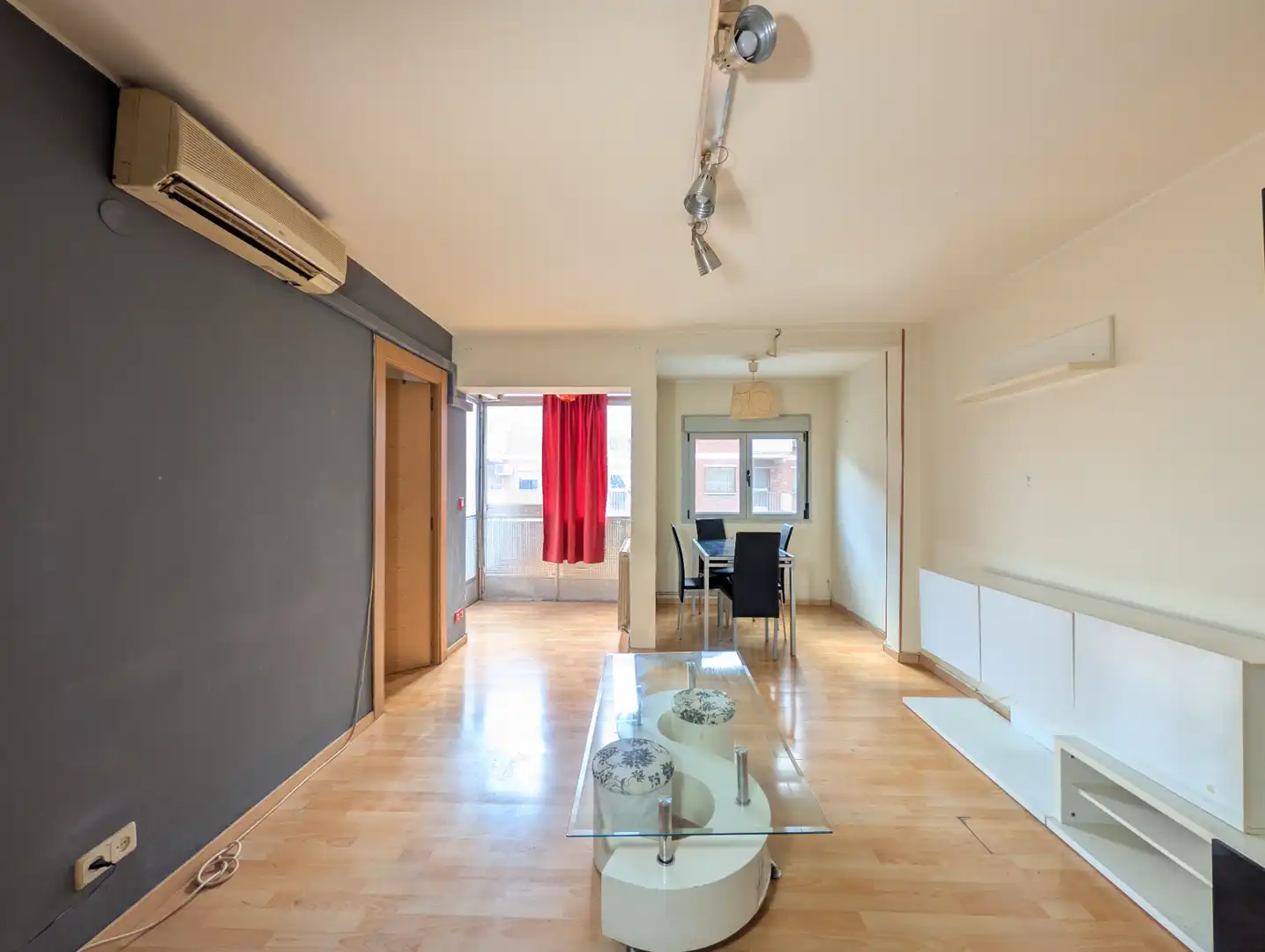 Sala de estar de Piso en venta en Zaragoza con Aire acondicionado, Calefacción y Parquet