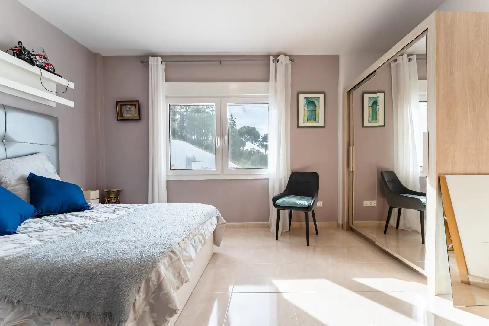 Habitación de Casa o chalet en venta en Vélez-Málaga con Piscina comunitaria