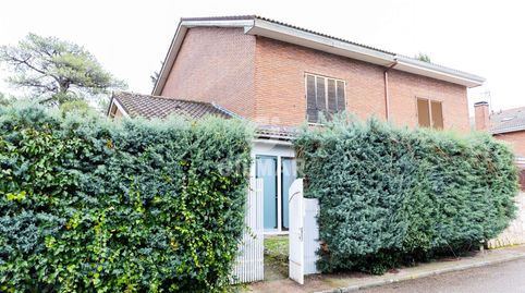 Foto 3 de Casa adosada en venta en Becerril de la Sierra, Madrid