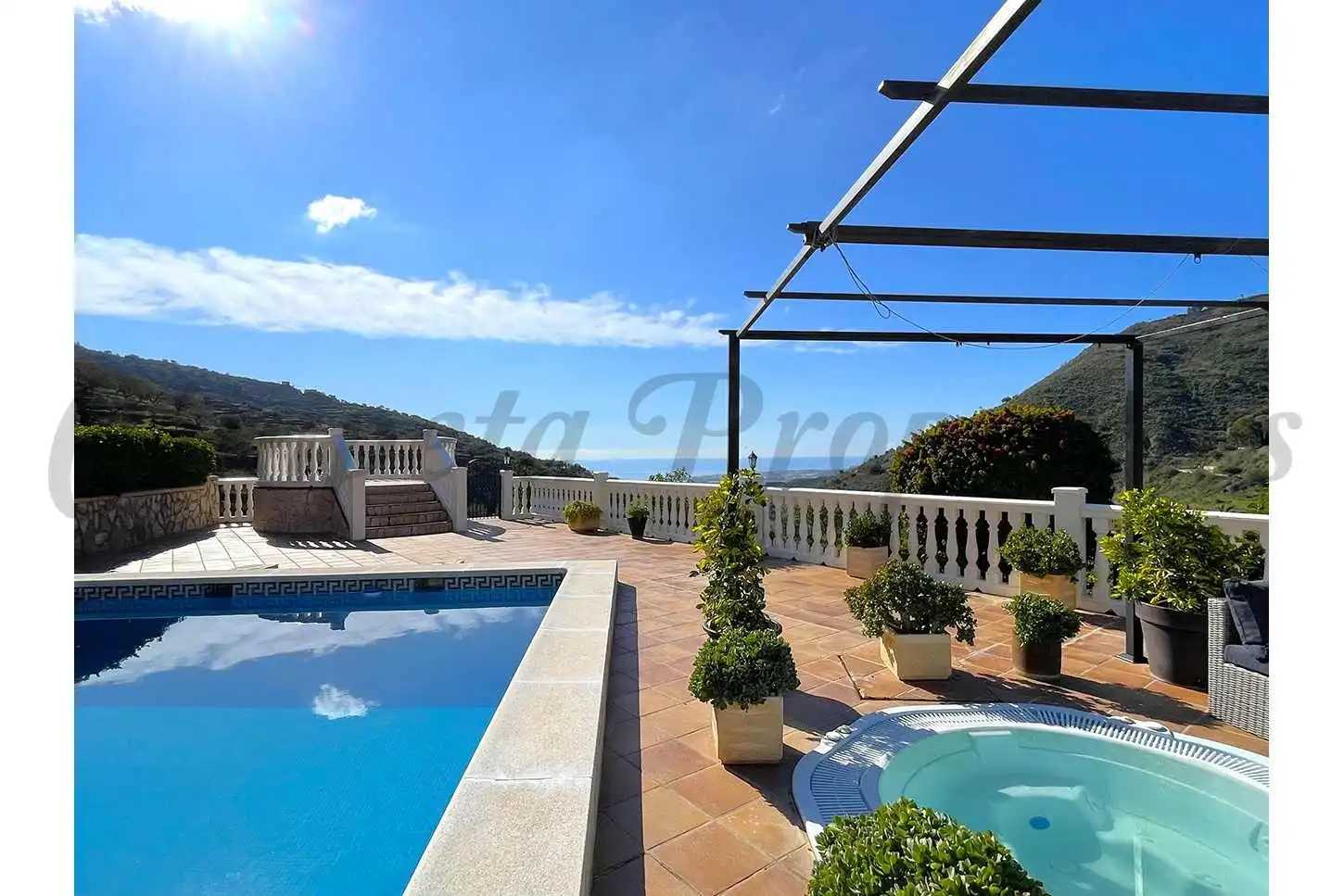 Casa con piscina en venta en Arenas, imagen 2