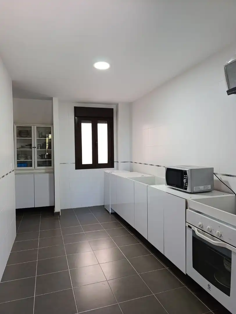 Cuina de Dúplex en venda en Pozuelo de Calatrava amb Calefacció, Terrassa i Traster