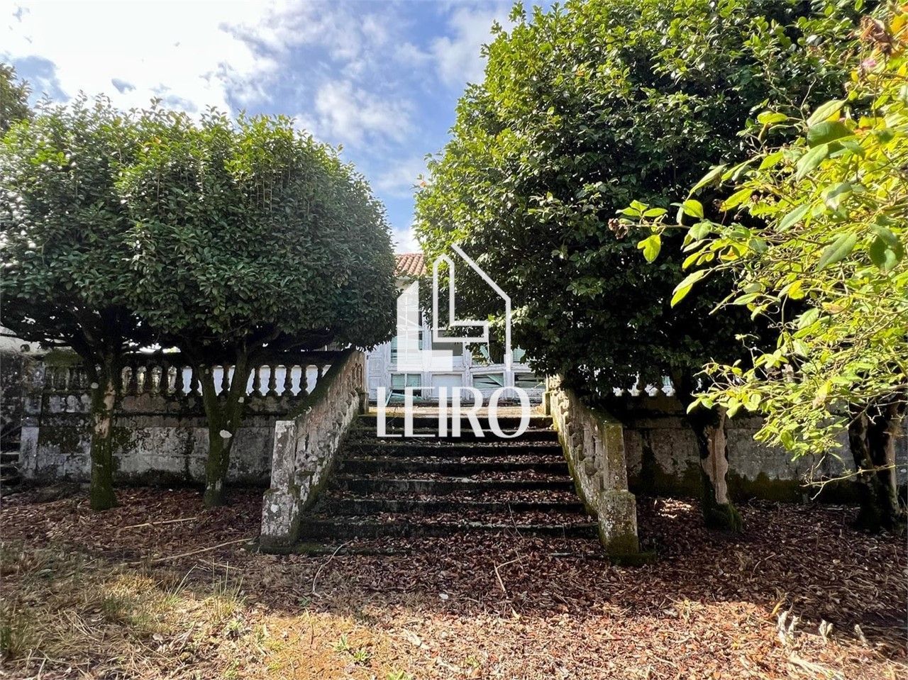 Casa o xalet en venda en Vilagarcía de Arousa amb Jardí privat i Terrassa