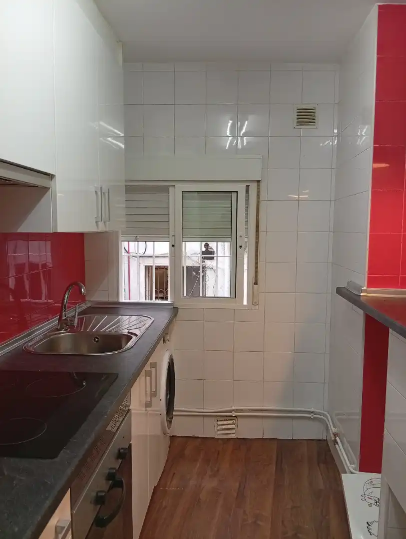 Kitchen of Flat for sale in Pozuelo de Alarcón  with Terrace, Oven and Washing machine