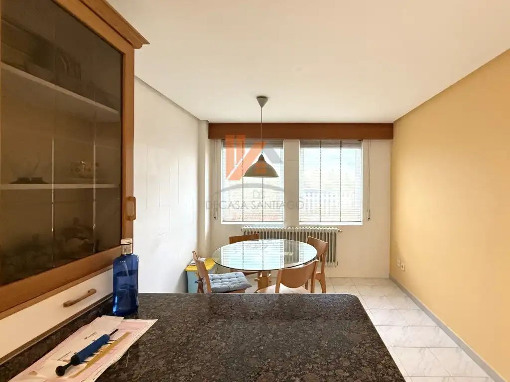Cocina de Casa adosada en venta en Brión con Jardín privado, Terraza y Piscina