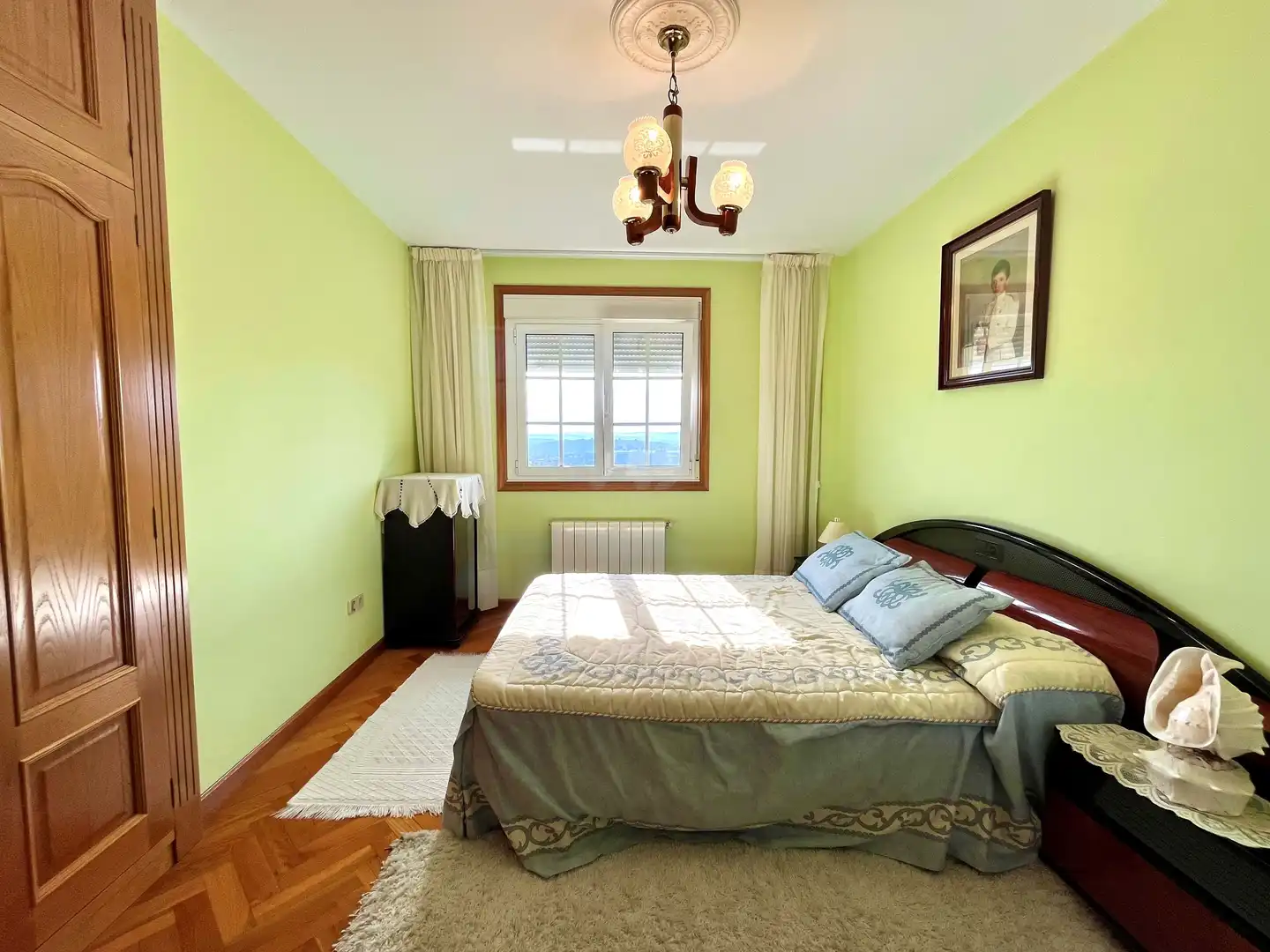 Habitación de Casa o chalet en venta en Culleredo con Calefacción, Terraza y Piscina