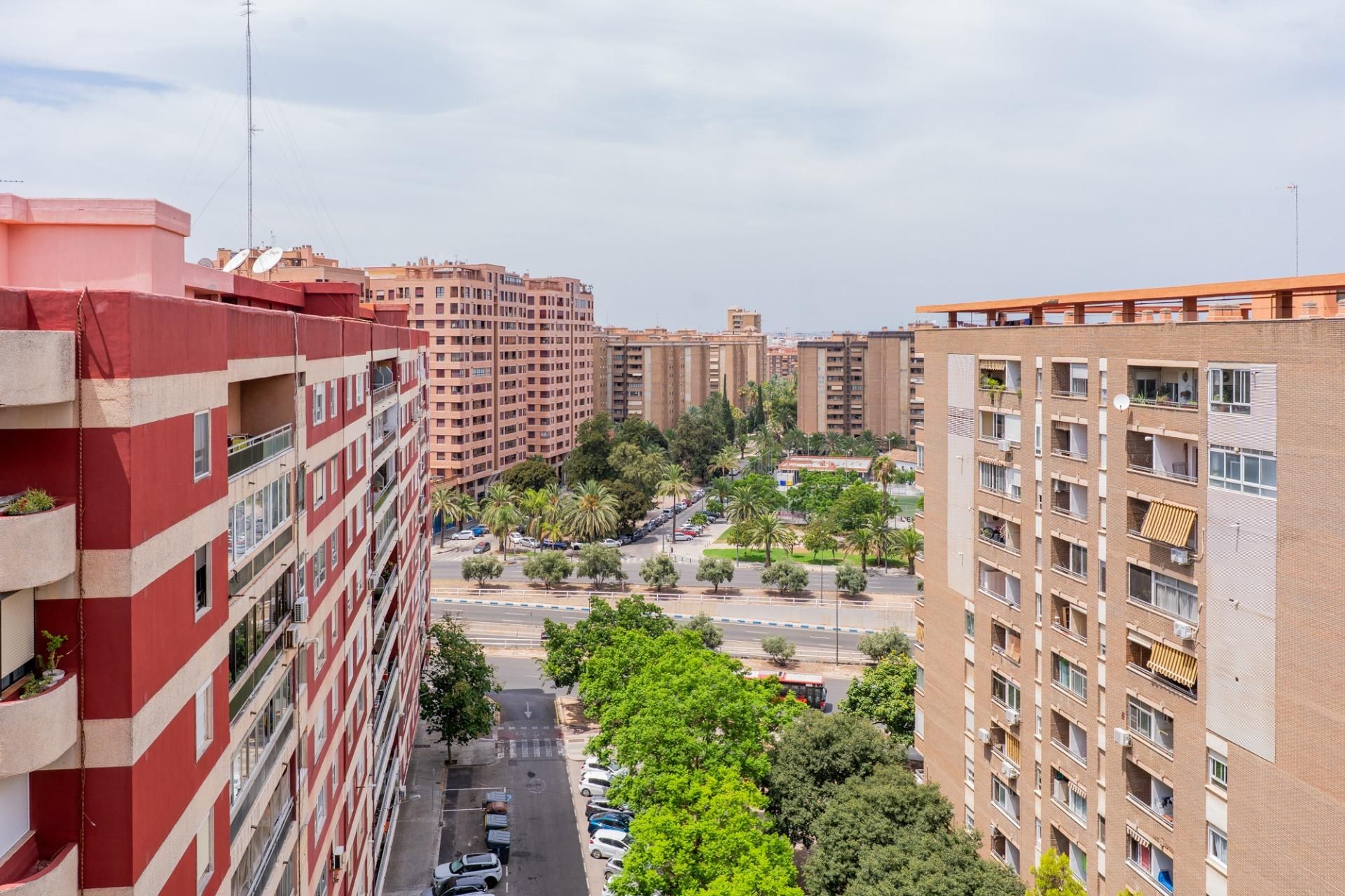 Piso en venta en  FRAY LUIS COLOMER, 9, La Carrasca, Algirós,  Valencia Capital
