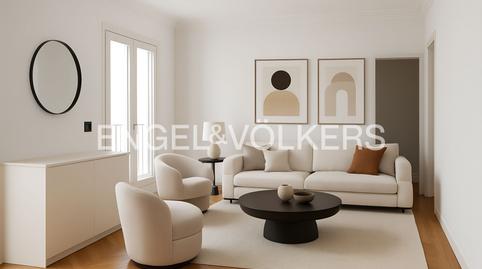 Foto 2 de Apartament en venda a Cortes - Huertas, Madrid