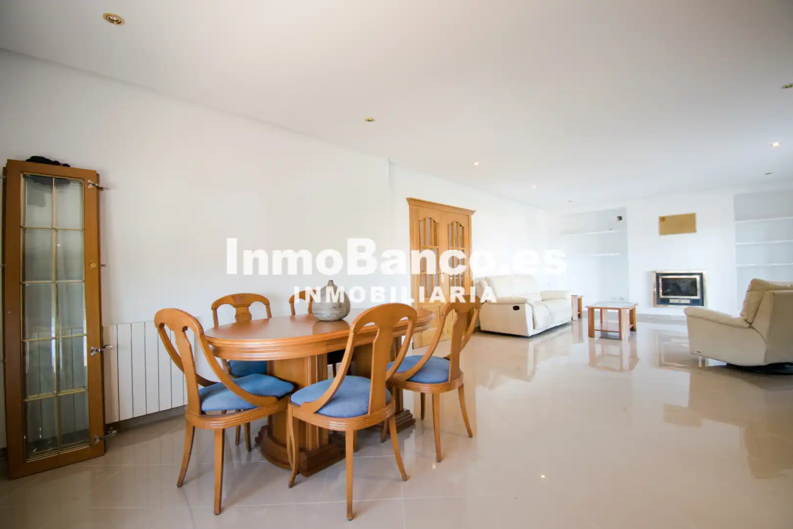 Comedor de Casa o chalet en venta en Chiva con Aire acondicionado, Calefacción y Jardín privado