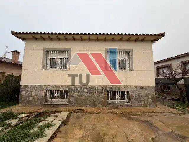 Exterior view of Houses for sale in Huecas  with Storage room, Swimming Pool and Alarm