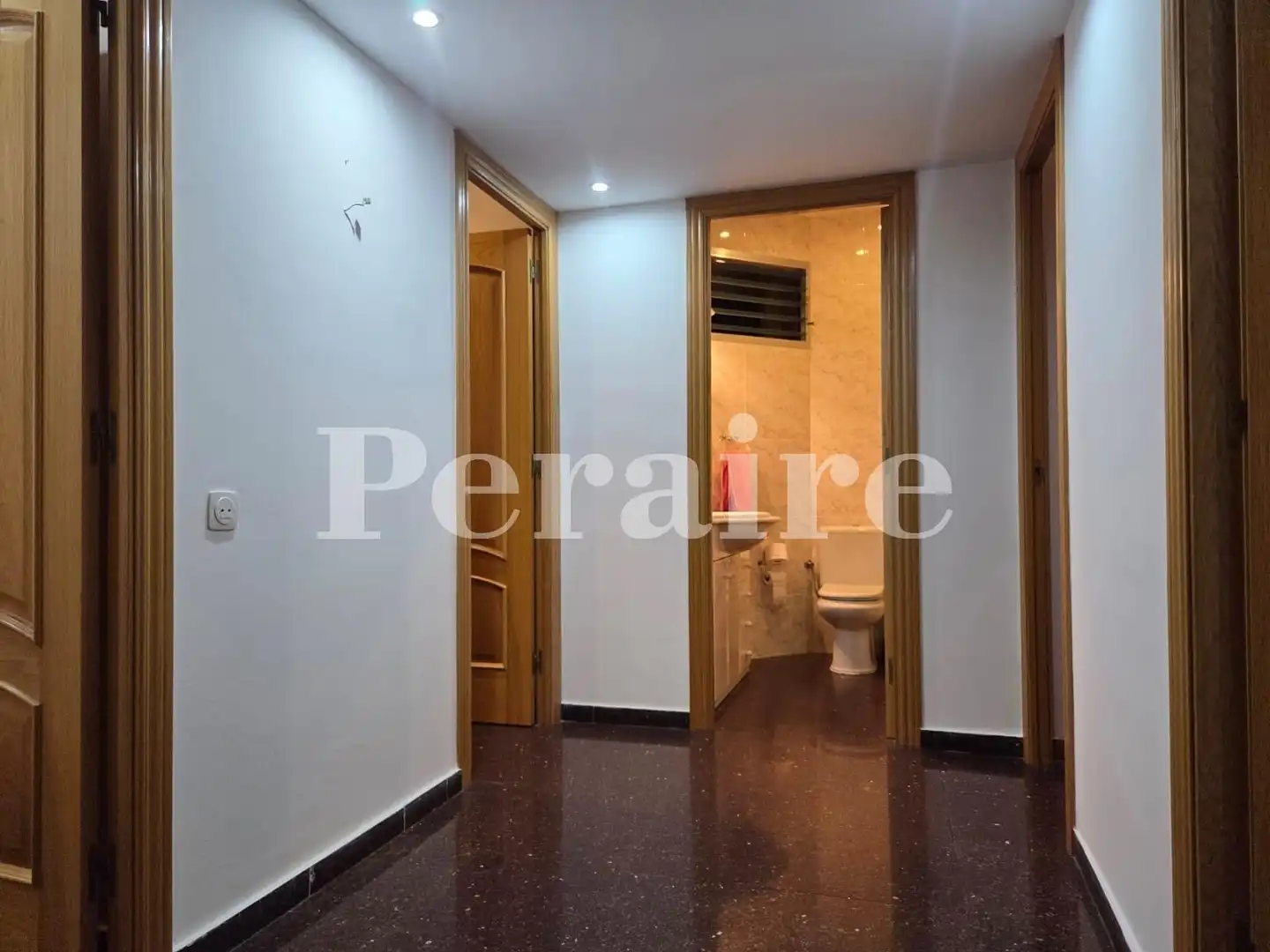 Piso de alquiler en TRAVESSERA DE DALT, 56, La Salut