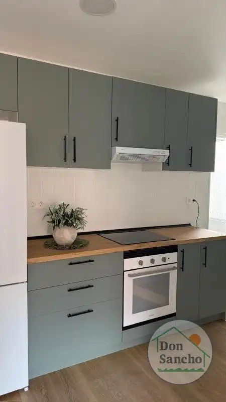 Cocina de Piso en venta en Valladolid con Calefacción