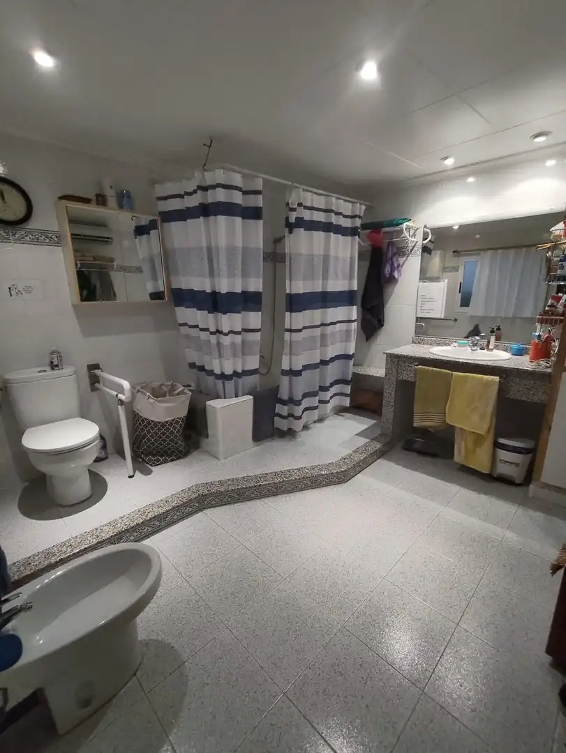 Baño de Casa adosada en venta en Alcanar con Calefacción y Terraza