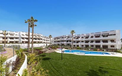 Vista exterior de Casa o xalet en venda en Pulpí amb Aire condicionat, Terrassa i Piscina