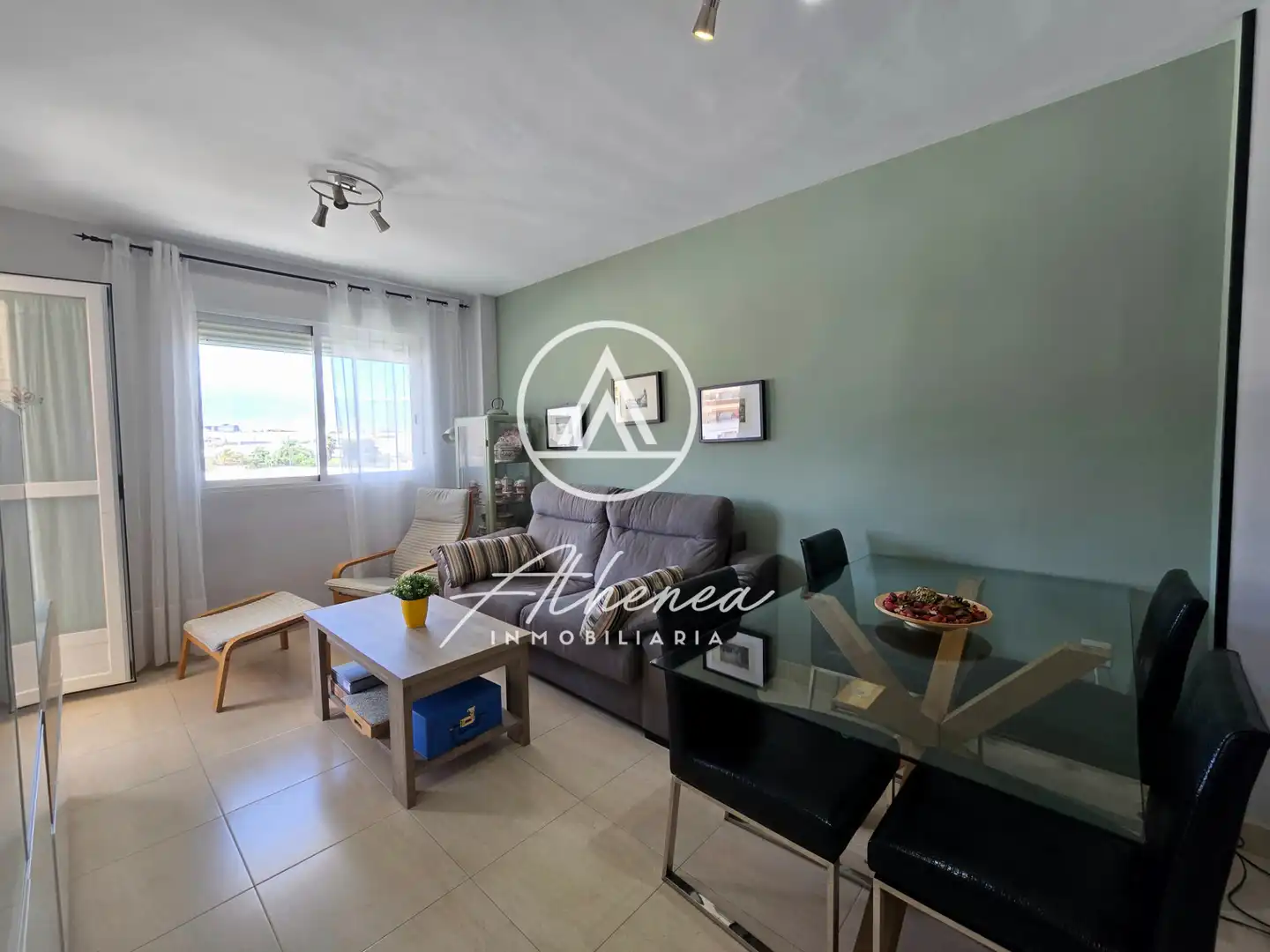 Sala de estar de Piso en venta en Roquetas de Mar con Aire acondicionado, Calefacción y Terraza