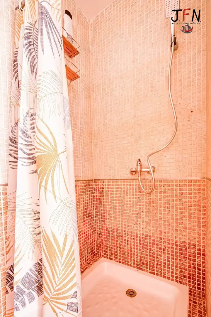 Casa con terraza en venta en Calle de la Orilla, imagen 19