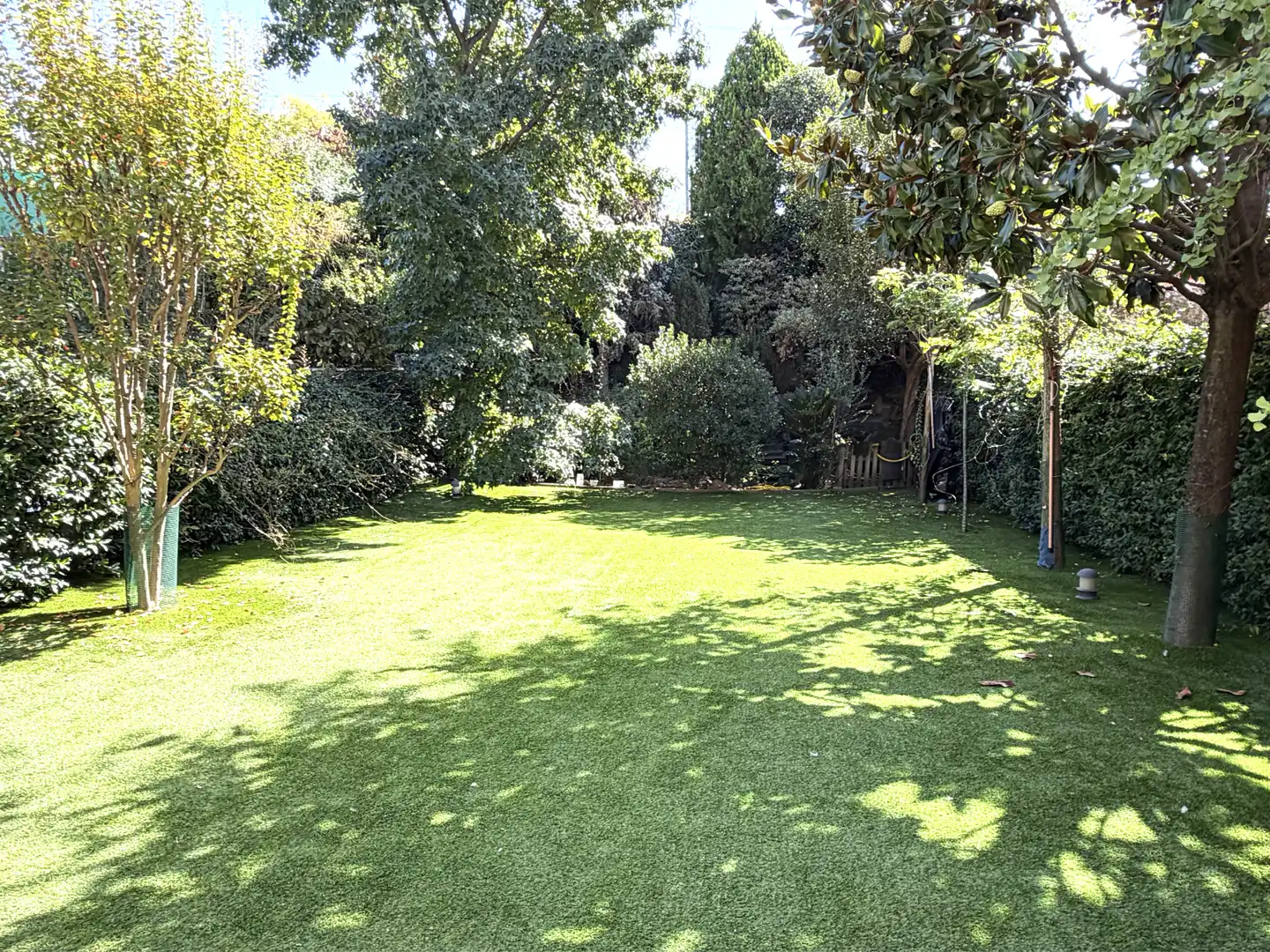 Adossat amb terrassa en venda a Carrer del Brasil