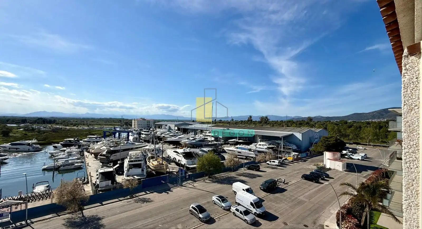 Parking de Estudio en venta en Roses con Calefacción, Jardín privado y Piscina