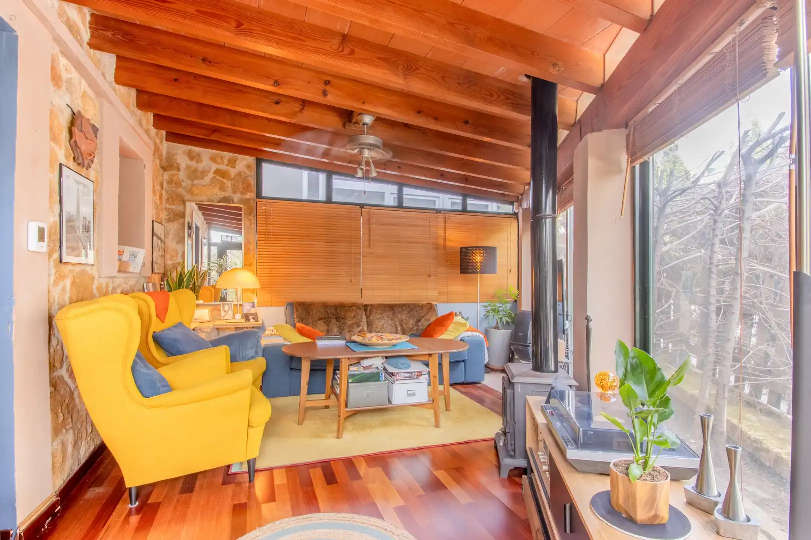 Sala d'estar de Casa adosada en venda en Calvià amb Aire condicionat, Jardí privat i Terrassa