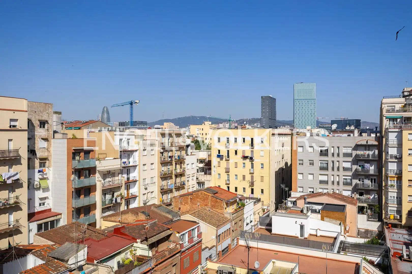 Vista exterior de Ático en venta en Barcelona con Aire acondicionado, Calefacción y Terraza
