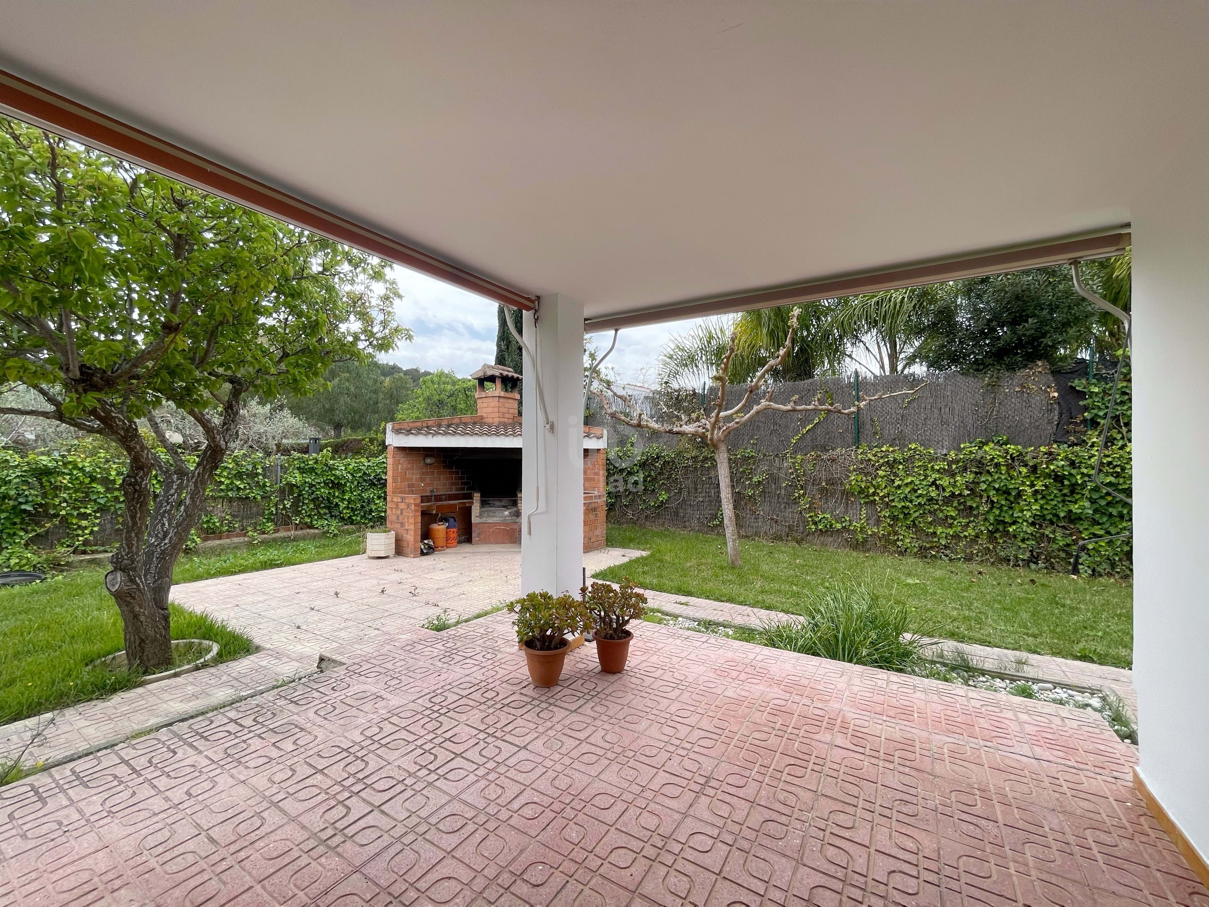Jardí de Casa o xalet en venda en  Tarragona Capital amb Aire condicionat i Calefacció