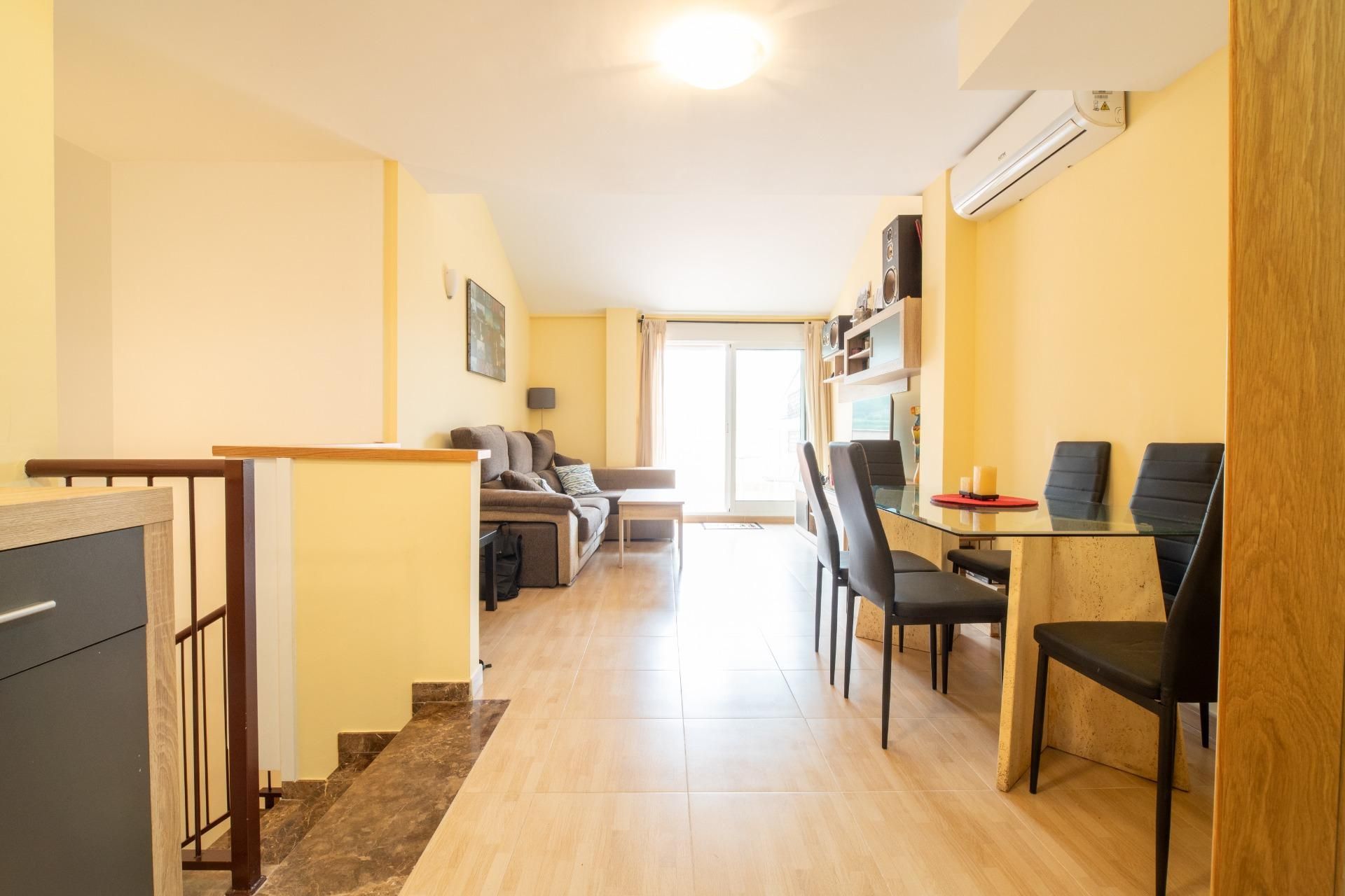 Sala d'estar de Àtic en venda en  Murcia Capital amb Aire condicionat, Jardí privat i Terrassa