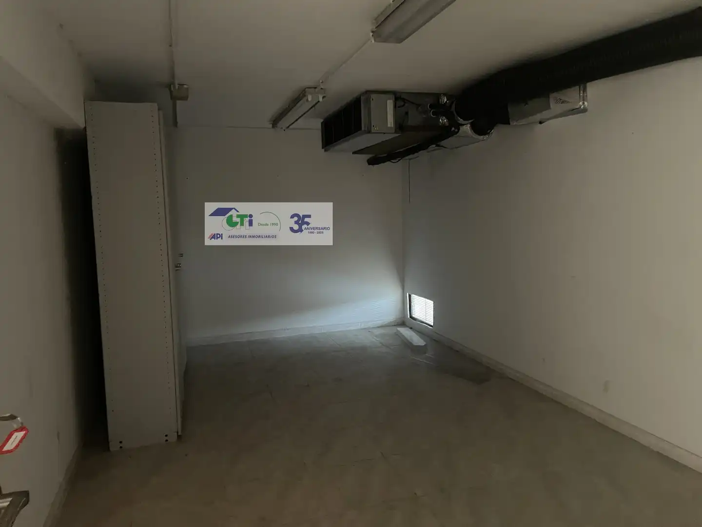 Nave industrial de alquiler en Alfajarín
