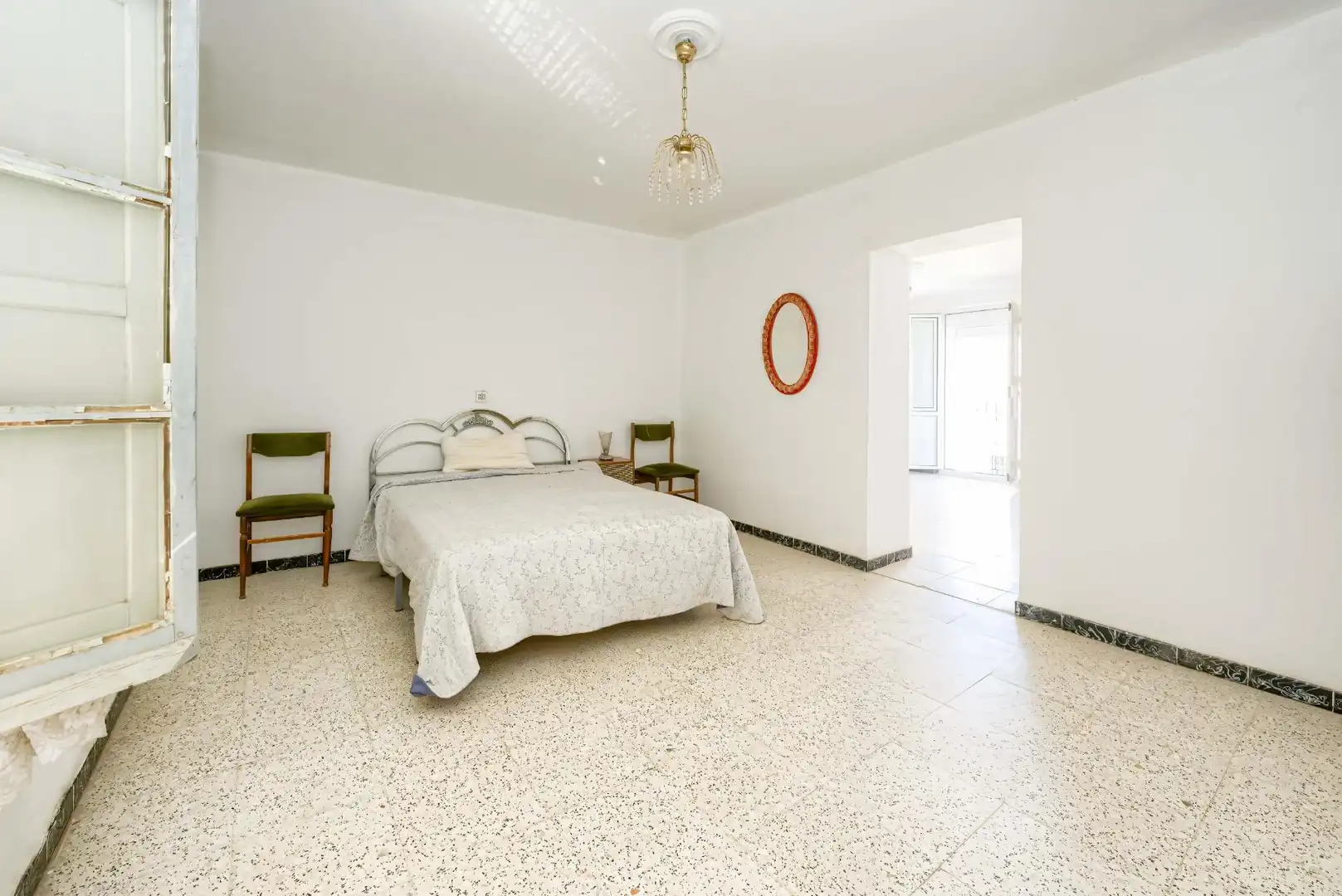 Dormitori de Casa o xalet en venda en Aznalcázar amb Jardí privat