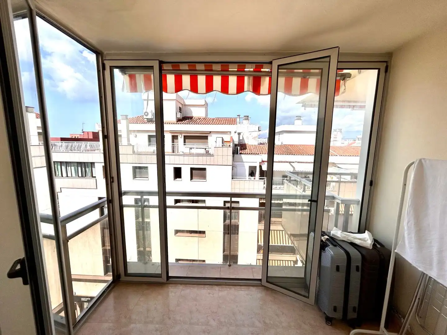 Flat with terrace for sale in Carrer de les Illes Balears, imagen 5