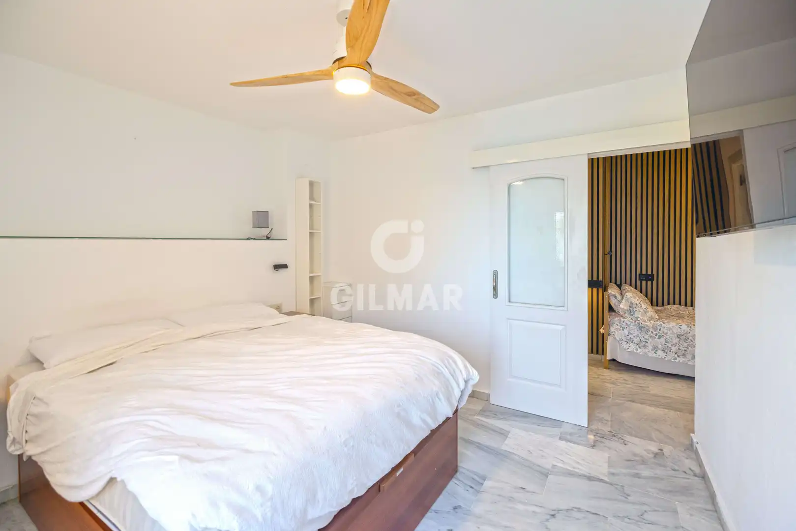 Schlafzimmer von Wohnung zum Verkauf in Benalmádena mit Heizung, Privatgarten und Abstellraum
