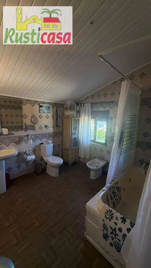 Baño de Casa o chalet en venta en Linares con Aire acondicionado, Jardín privado y Terraza