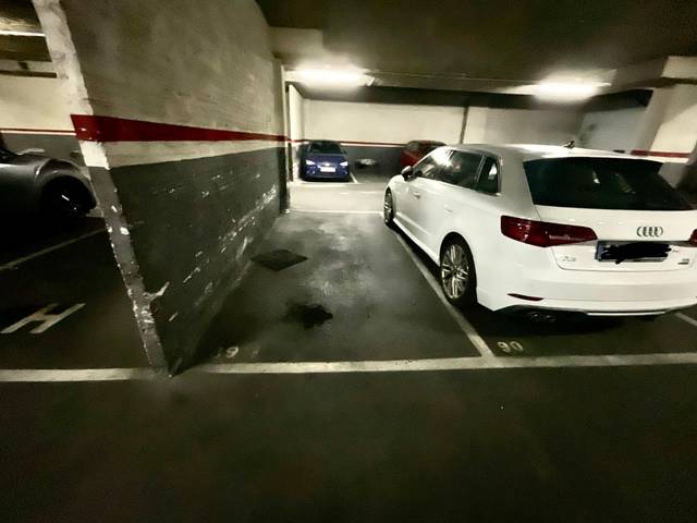 Garaje en Alquiler en Calle MEXIC en La Font de la Guatlla