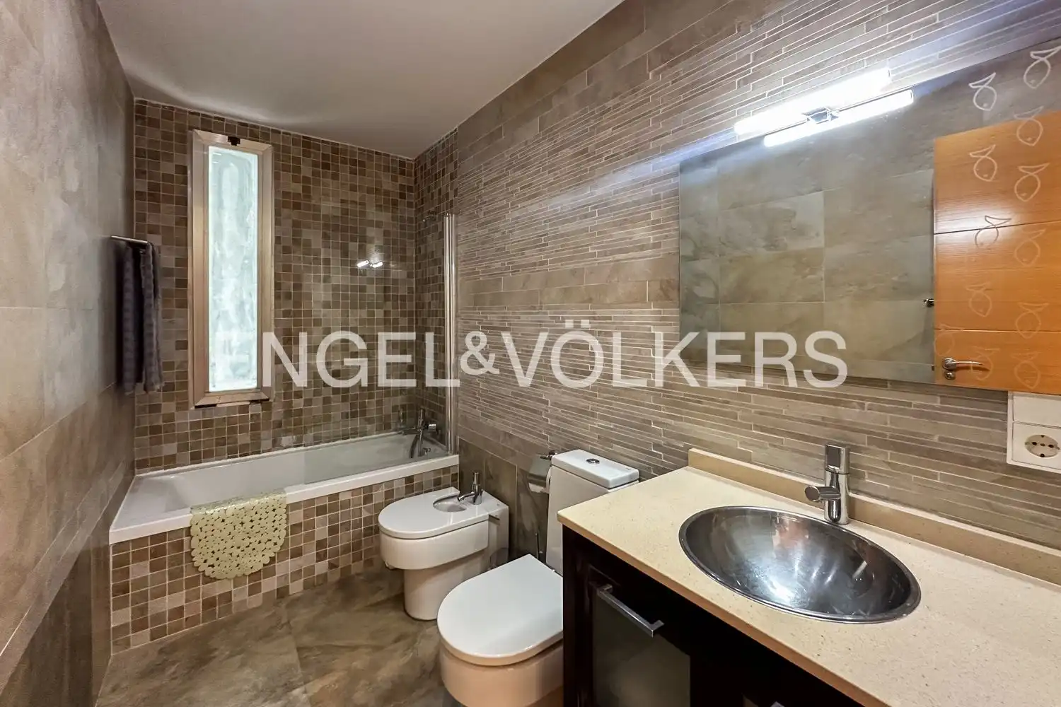 Baño de Casa o chalet de alquiler en Sagunto / Sagunt con Aire acondicionado, Calefacción y Jardín privado