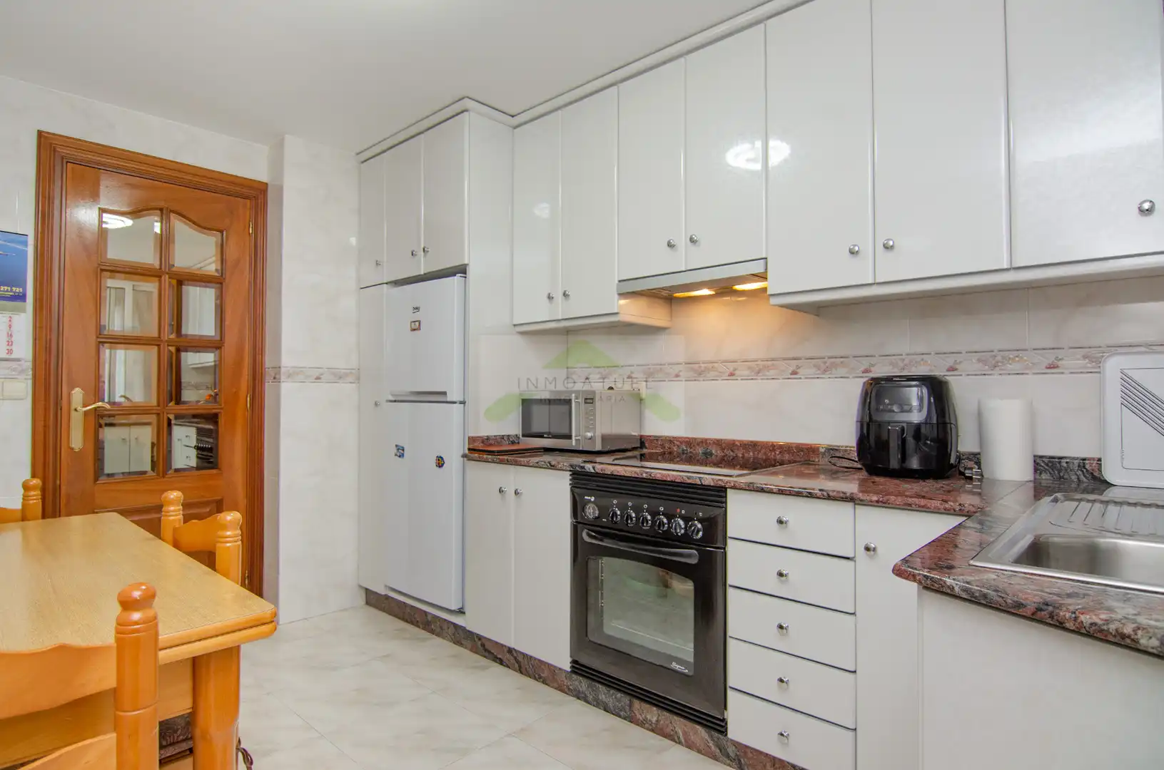 Cocina de Piso en venta en A Coruña Capital  con Calefacción, Parquet y Trastero