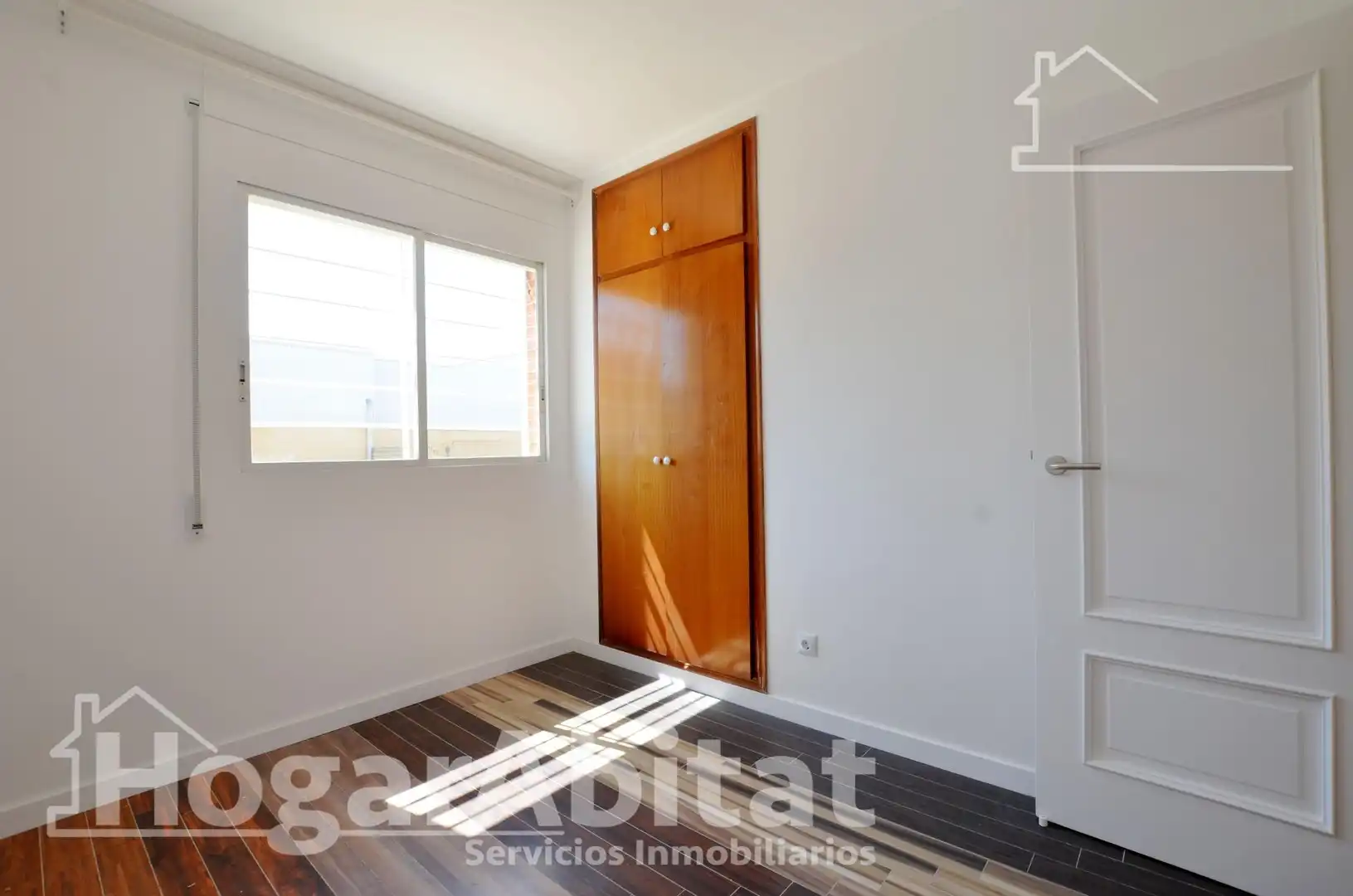 Bedroom of Flat for sale in Gandia  with Parquet flooring and Balcony