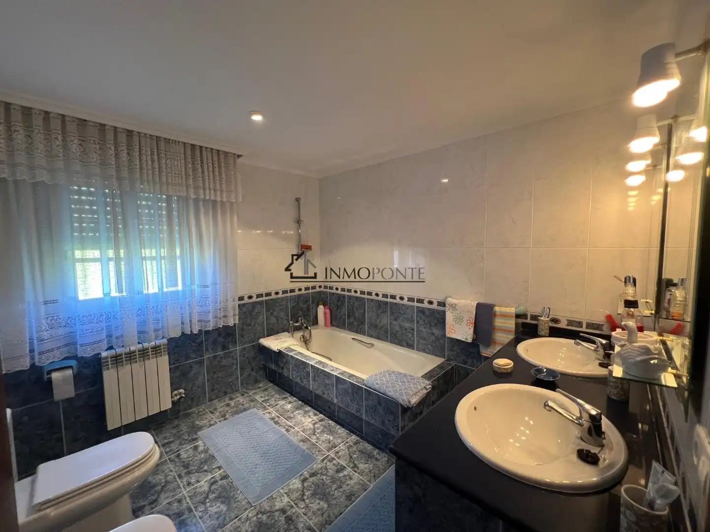 Baño de Casa o chalet en venta en Cotobade con Jardín privado