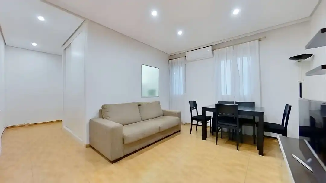 Appartement avec ascenseur à louer à Calle del Jardín de San Federico, imagen 4