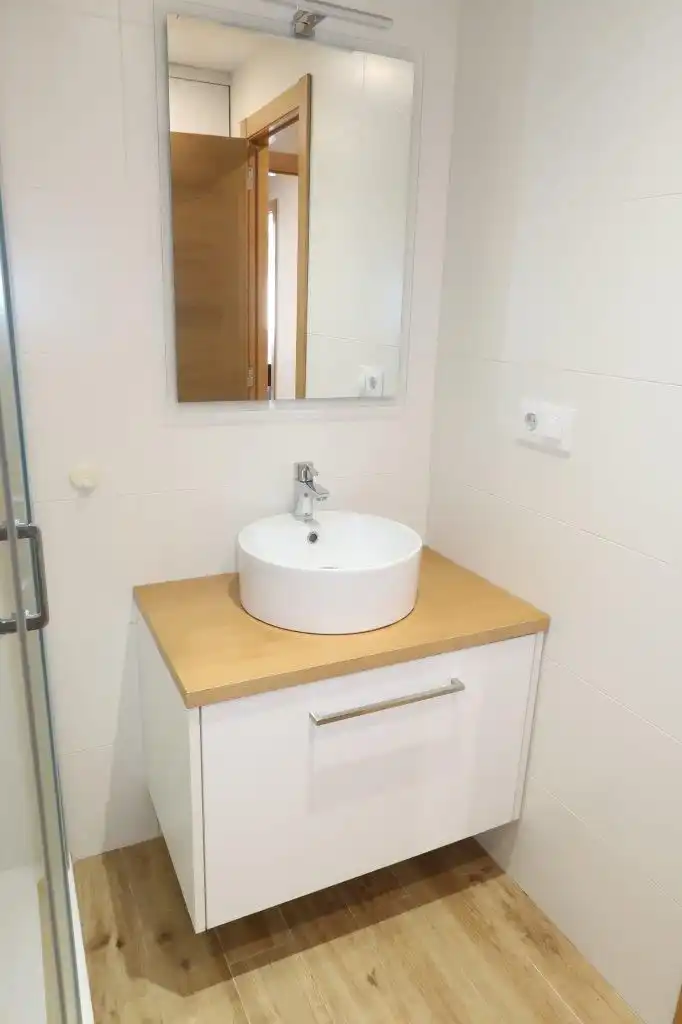 Piso con ascensor en venta en Almirante Romay, imagen 20