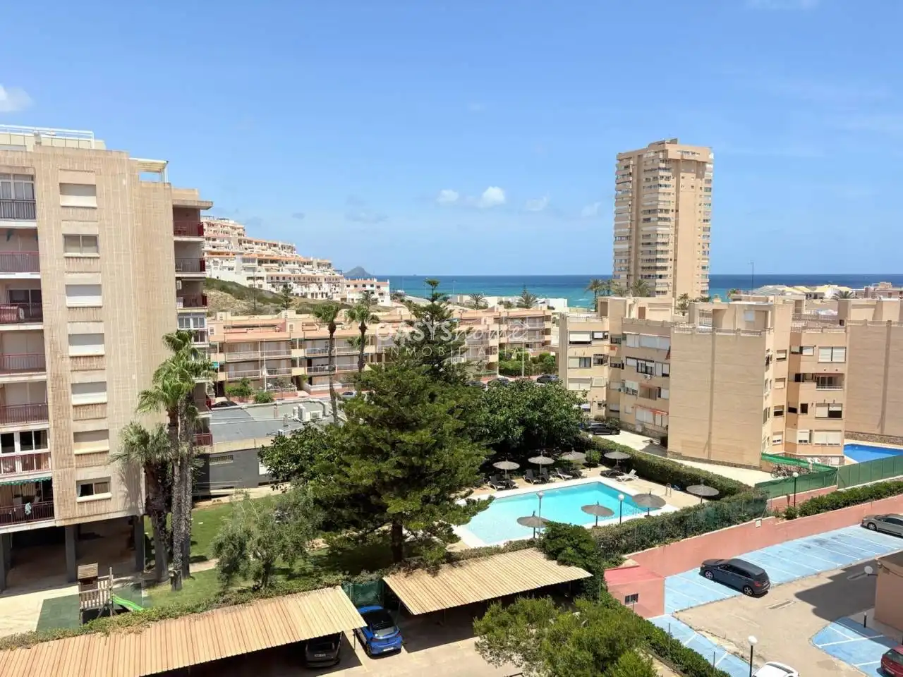 Vista exterior de Piso en venta en La Manga del Mar Menor con Terraza