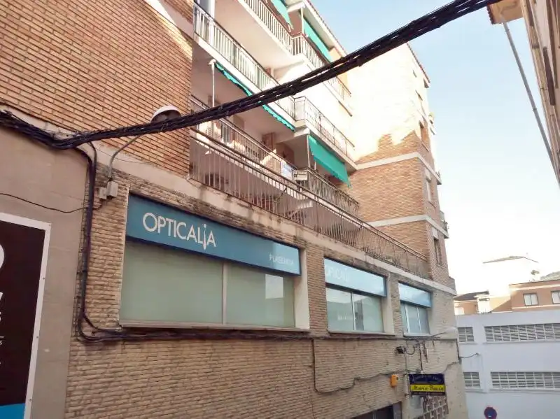Pis amb jardí en venda a Centro Ciudad, imagen 2