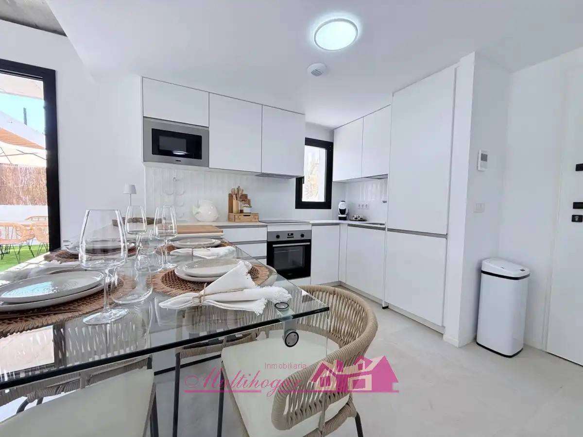 Cocina de Planta baja en venta en Sant Antoni de Portmany con Aire acondicionado, Calefacción y Jardín privado