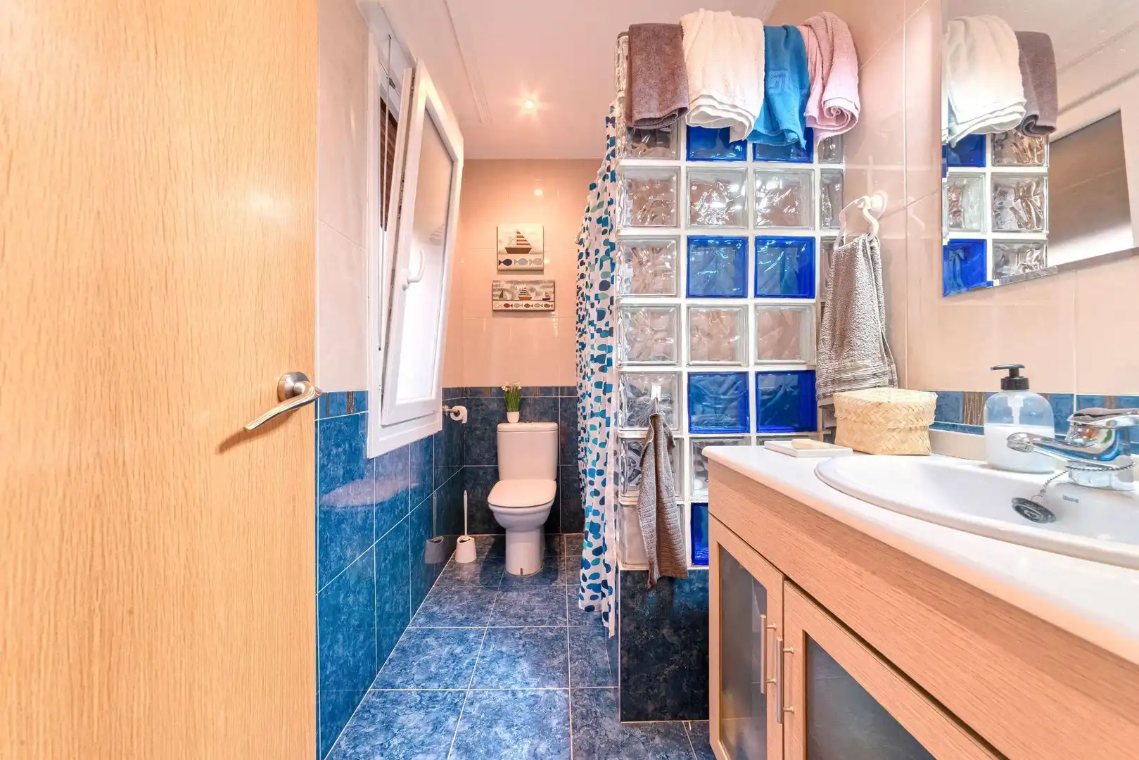 Bathroom of Flat for sale in Kalero - Basozelai