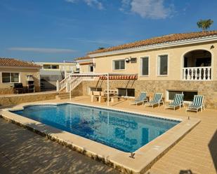 Piscina de Casa o xalet de lloguer en Busot amb Aire condicionat, Calefacció i Jardí privat