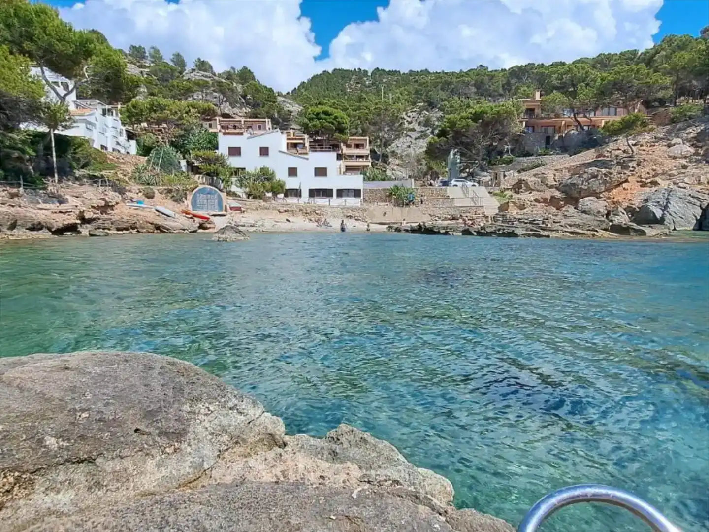 Vista exterior de Pis de lloguer en Andratx amb Aire condicionat, Jardí privat i Moblat
