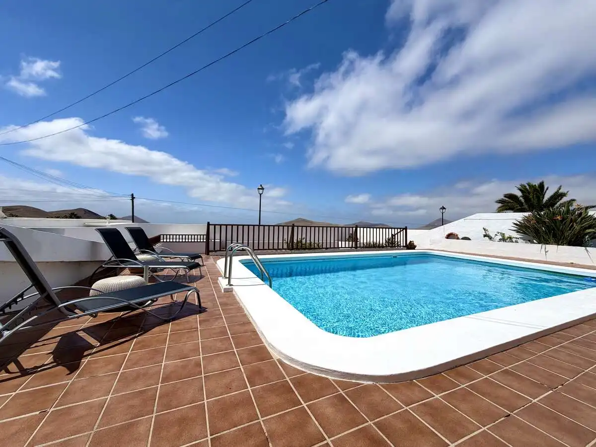 Piscina de Casa o chalet en venta en Teguise con Trastero y Amueblado