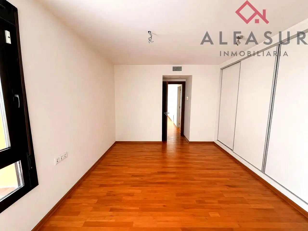 Habitación de Piso de alquiler en Málaga con Aire acondicionado y Parquet