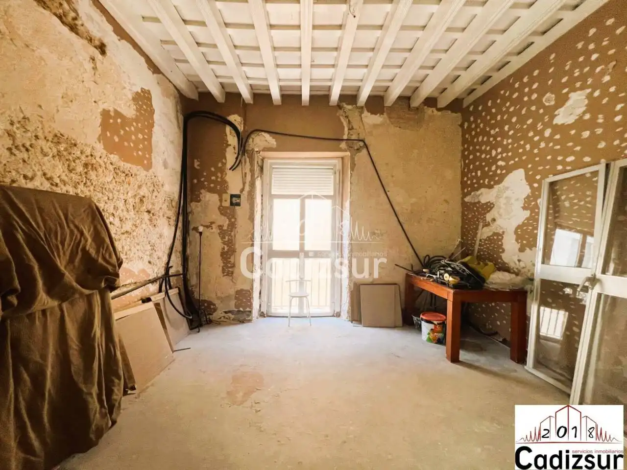 Piso en venta en Cádiz con Balcón